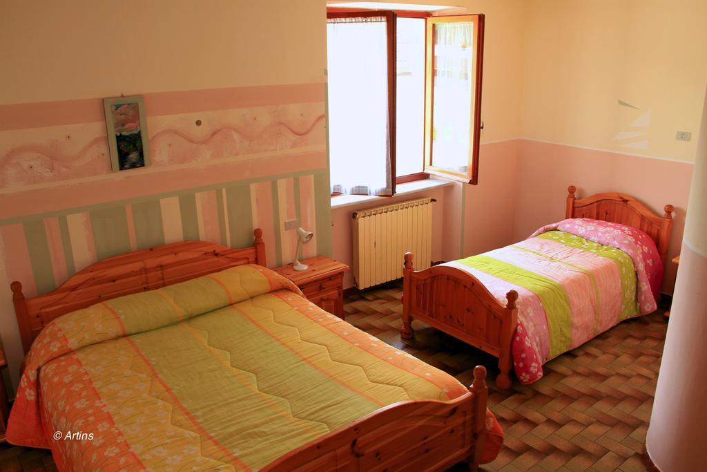Agriturismo La Praduscella Фивиццано Номер фото
