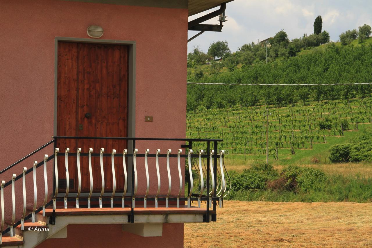 Agriturismo La Praduscella Фивиццано Экстерьер фото